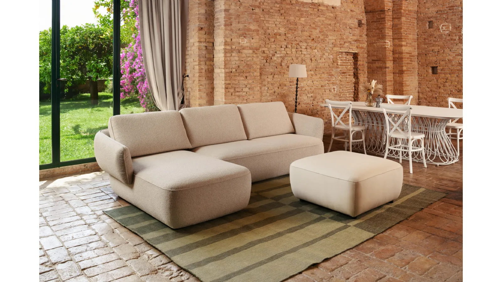 Moon sofa with chaise longue by Nicoletti Home
