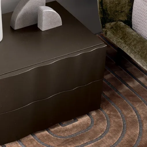 Velo lacquered bedside table by Calligaris