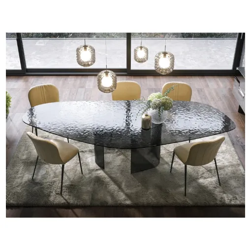 Curved and hammered glass table Ablos by Tonin Casa