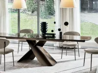Axiom extendable glass table by Calligaris