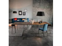 Beverly extendable console table by Tonin Casa.