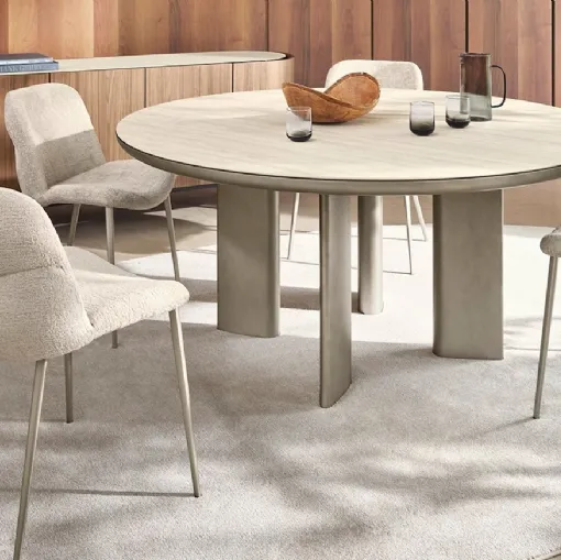 Round Sandy table with ceramic top by Calligaris.
