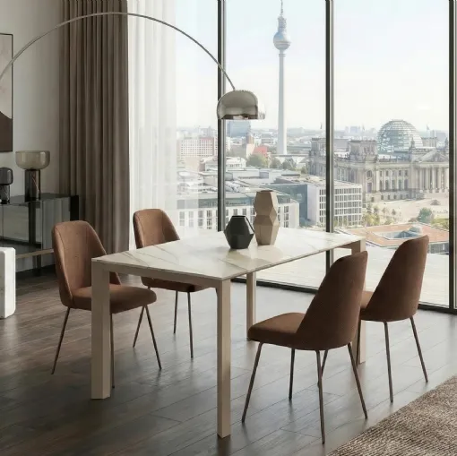 Extendable table Trial by Easyline