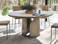 Round ceramic table Twins by Calligaris.
