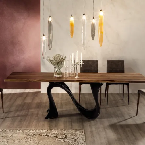 Wave table in walnut canaletto by Tonin Casa