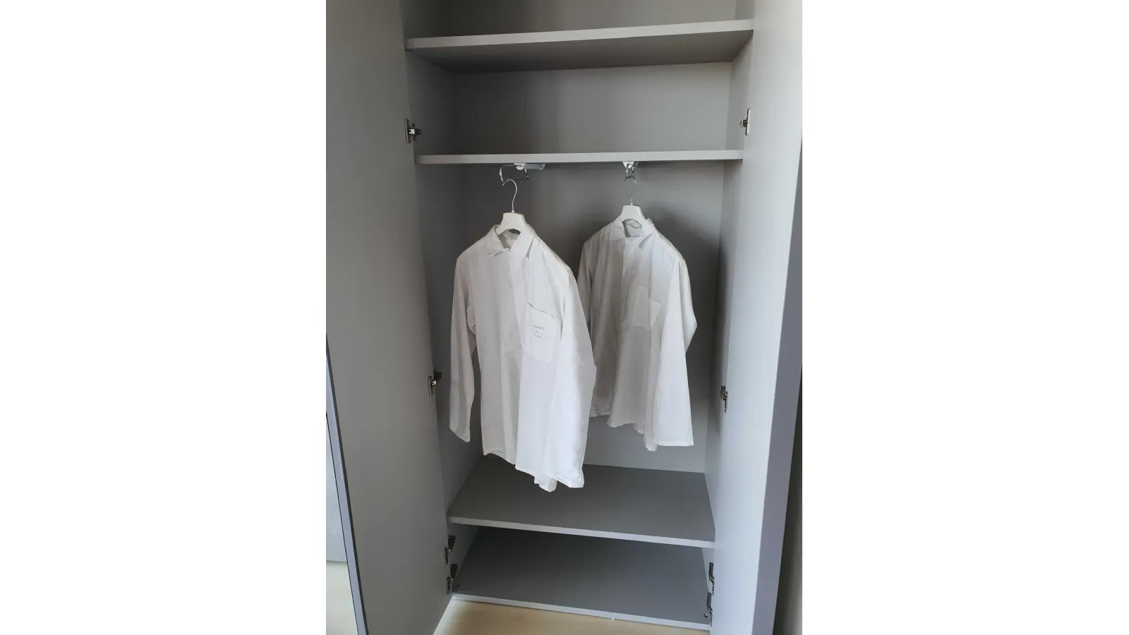 Wardrobe PROFILE