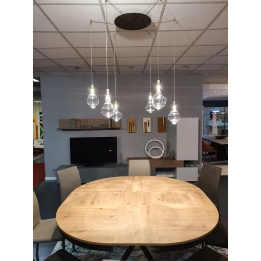 Translate the following phrase into