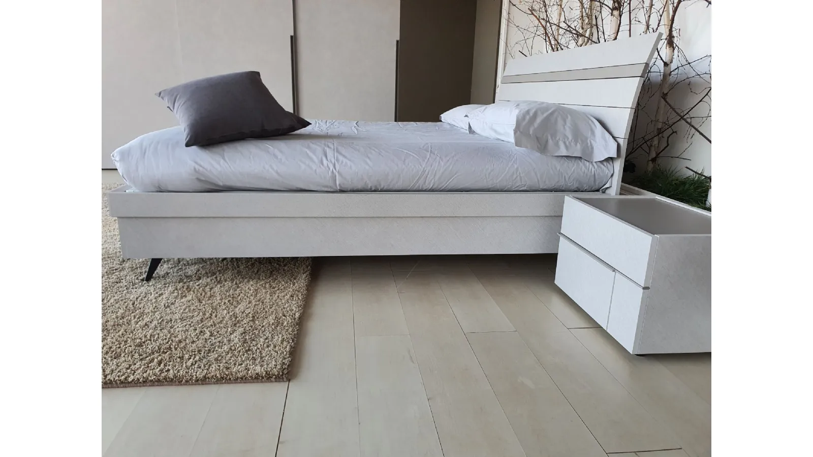 JOKER CANVAS translates to 