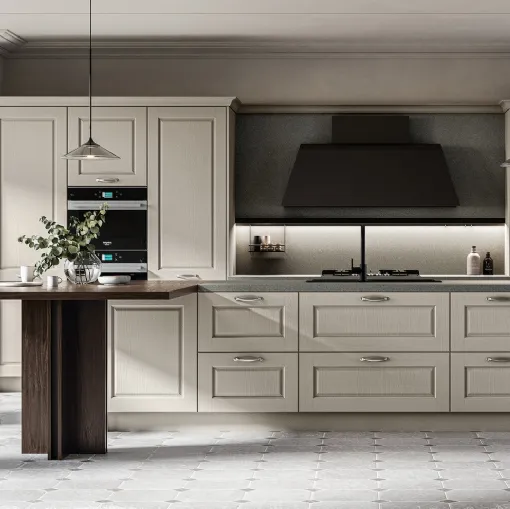 Classic kitchen with Asolo 03 island in lacquered and laminated finish by Arredo3