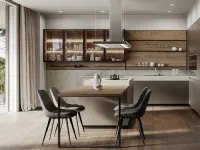 Modern kitchen with Wega 02 island in metallic lacquer and oak by Arredo3.