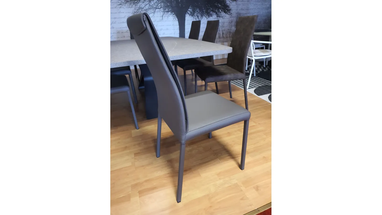 Translate the following sentence into