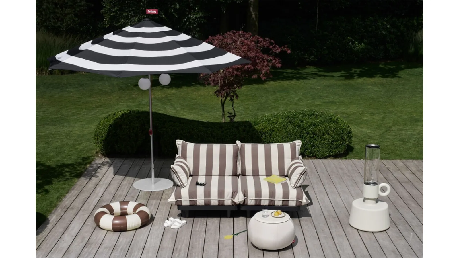 Stripesol Parasol by Fatboy