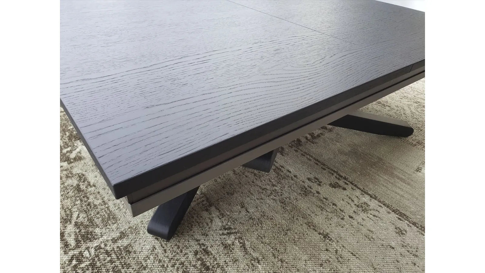 Translate the following phrase into