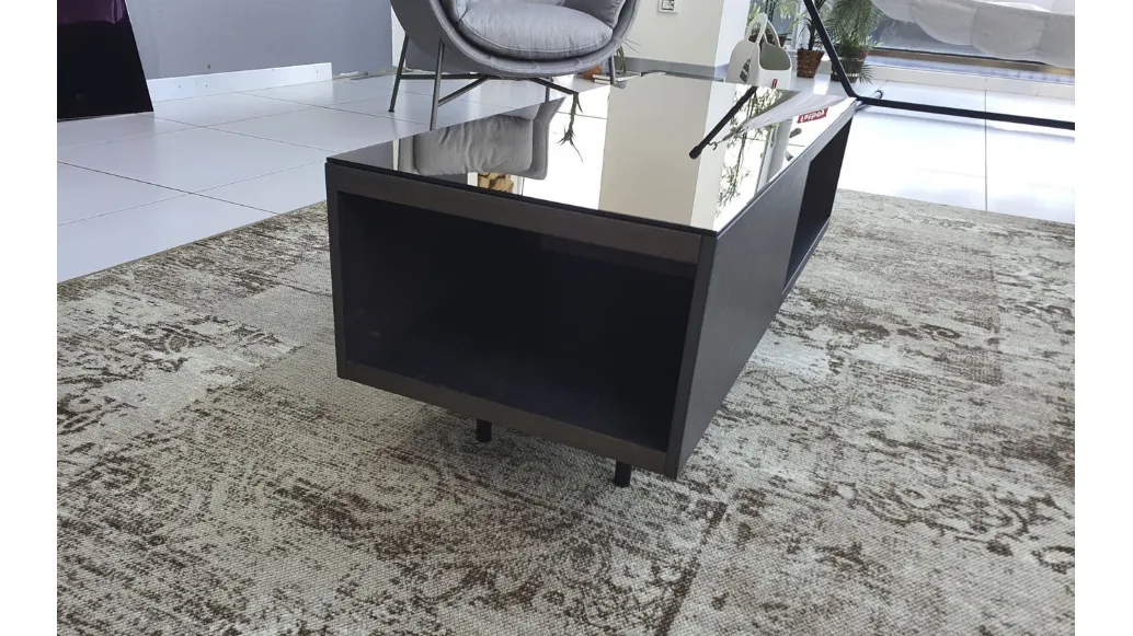 Union coffee table