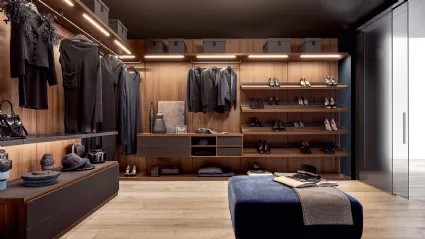 Pianca walk-in closet