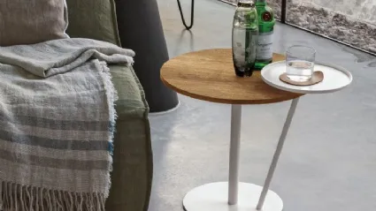 Eclisse coffee table in wood effect material by Tomasella.