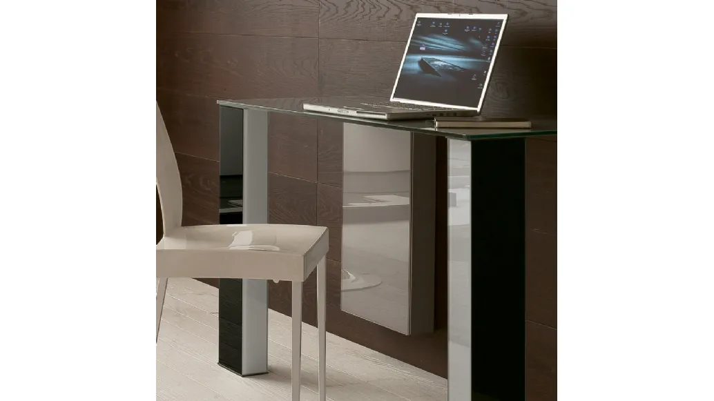 Hide writing desk by Ponti Terenghi.