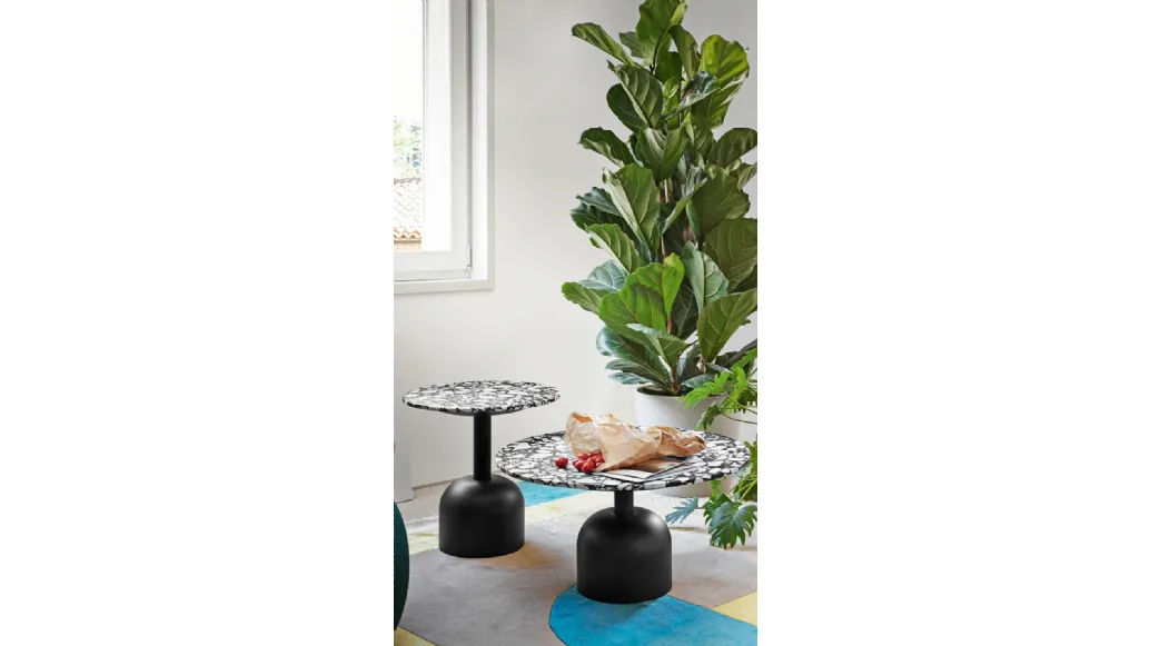 Round coffee table Illo by Miniforms