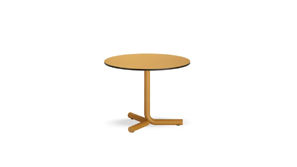 Infiniti's Jit 3 Legs On The Floor coffee table