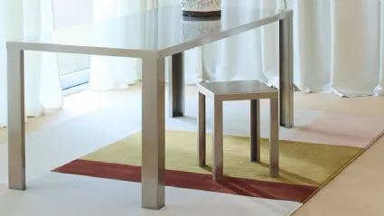 Luster carpet by Besana Moquette.