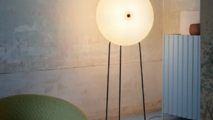 Rificolona Floor lamp in recycled polyethylene by Miniforms.