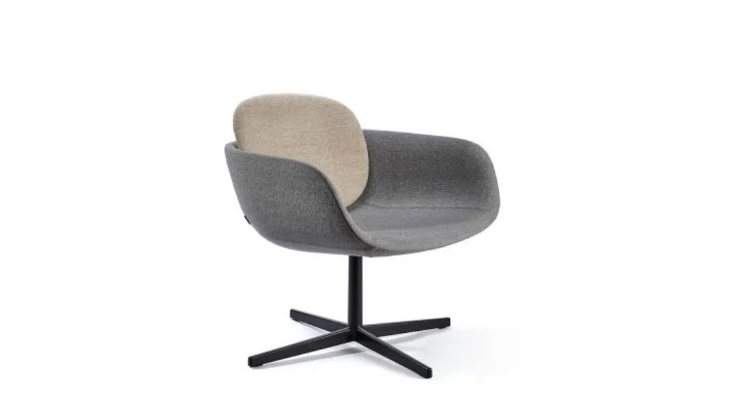 Peb 4 Stars armchair by Infiniti