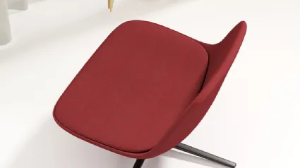 Pure Loop Lounge armchair in padded fabric with a 4-spoke aluminum base by Infiniti.