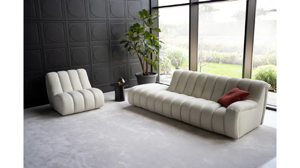 Scervino armchair by Franco Ferri