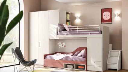 Space-saving bedroom 54 with loft by Mistral