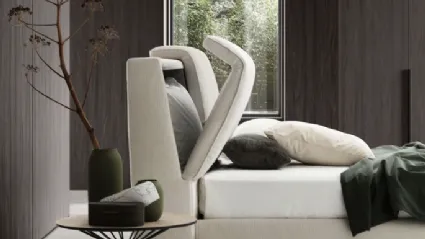 Bed with storage Inside by Le Comfort