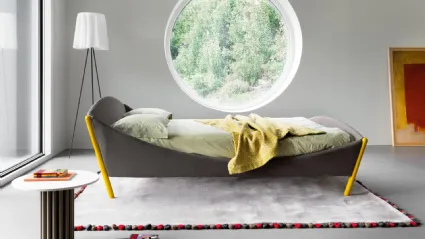 Lullaby fabric bed by Noctis.