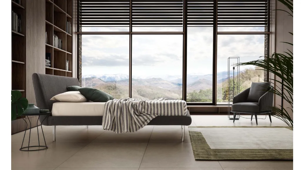 Metropolitan bed by Le Comfort.