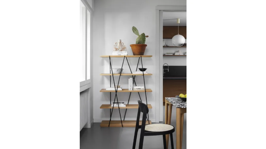 Matassa bookcase with wooden shelves and lacquered metal structure by Miniforms.