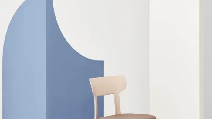 Canova chair in polypropylene with upholstered fabric seat by Infiniti.