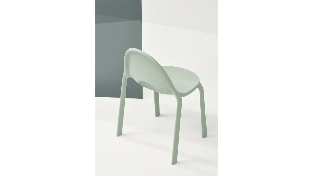 Stackable Drop chair in polypropylene in Aquamarine Green by Infiniti.
