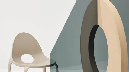 Stackable chair Drop in polypropylene in Sand by Infiniti.