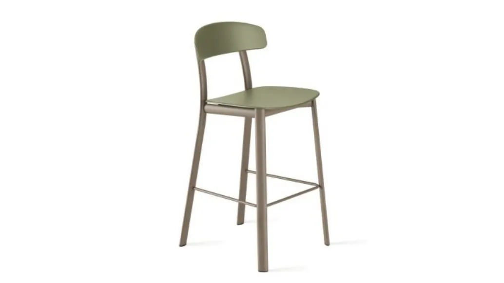 Feluca Pop Kitchen stool in polypropylene with metal frame by Infiniti.