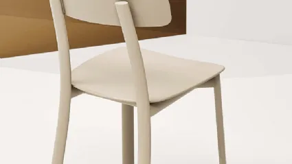 Feluca Pop chair in polypropylene and steel by Infiniti.