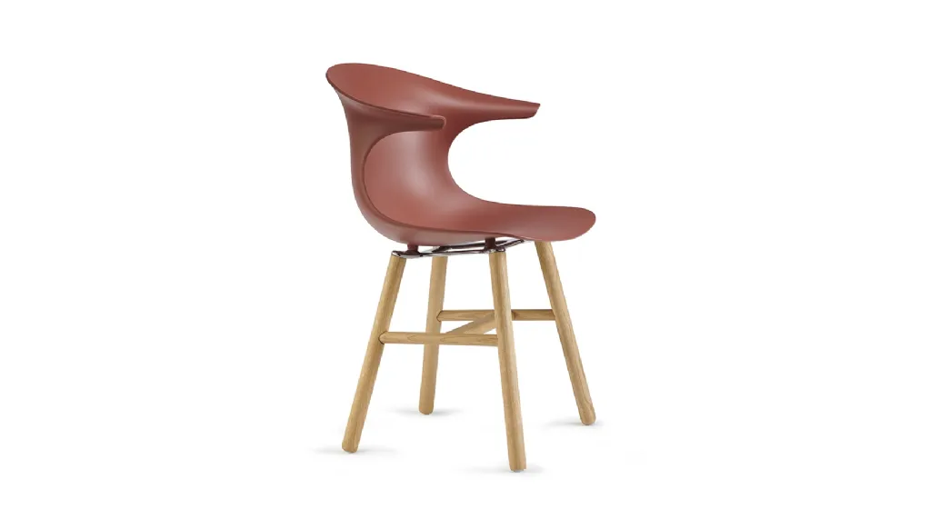 Loop Mono Retro chair with polypropylene shell and Natural Oak legs by Infiniti.