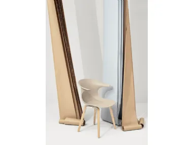 Loop Mono Wooden Legs chair with polypropylene shell and legs in solid Natural Beech by Infiniti.