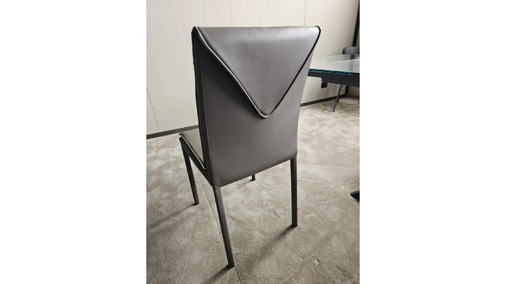 CHAIR OZZIO BO