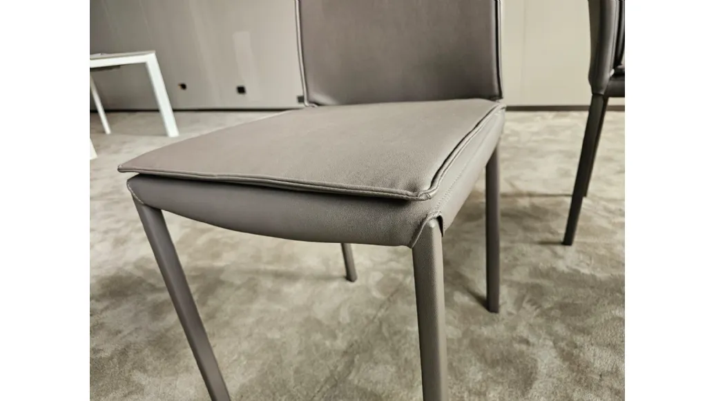 CHAIR OZZIO BO