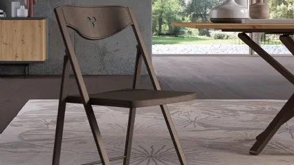 Folding chair in polypropylene Plio by Easyline.