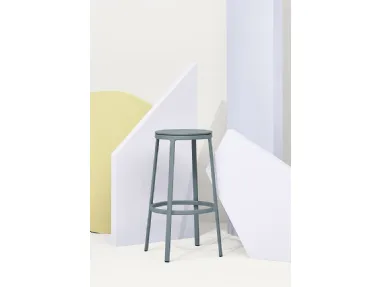 Round&Round Kitchen Blue Dust stool with post-consumer plastic seat and steel base by Infiniti.