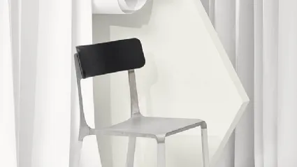 Raw aluminum Ruelle chair with oak backrest by Infiniti.