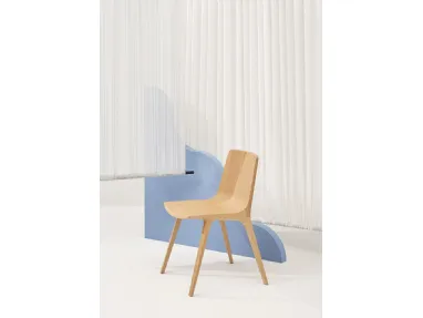 Chair Seame 4 Legs in Natural Oak by Infiniti