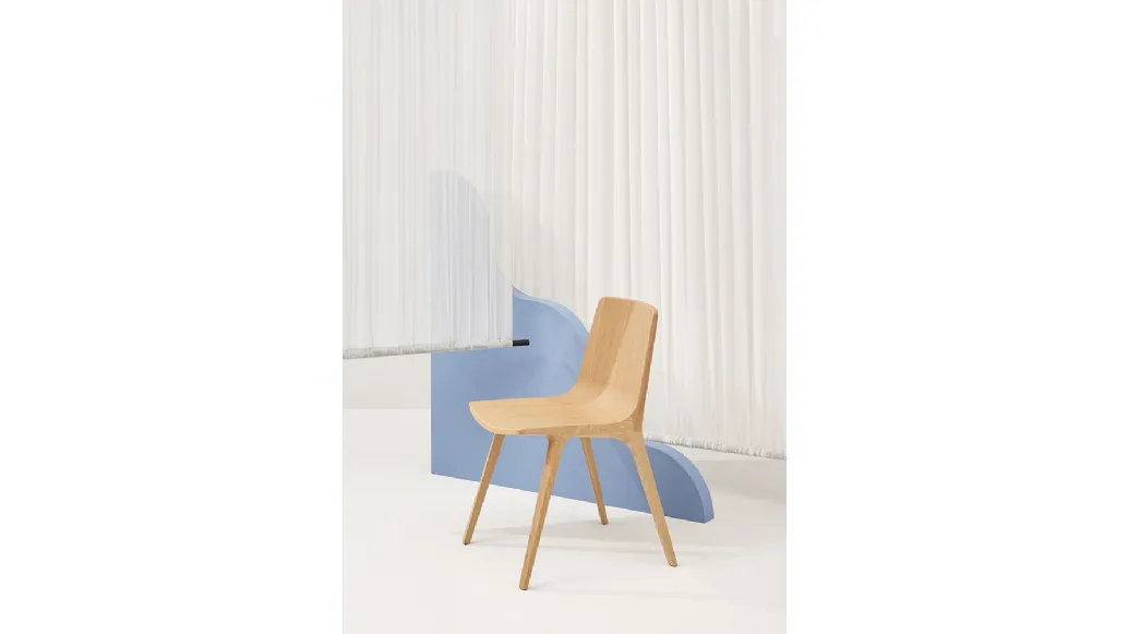 Chair Seame 4 Legs in Natural Oak by Infiniti