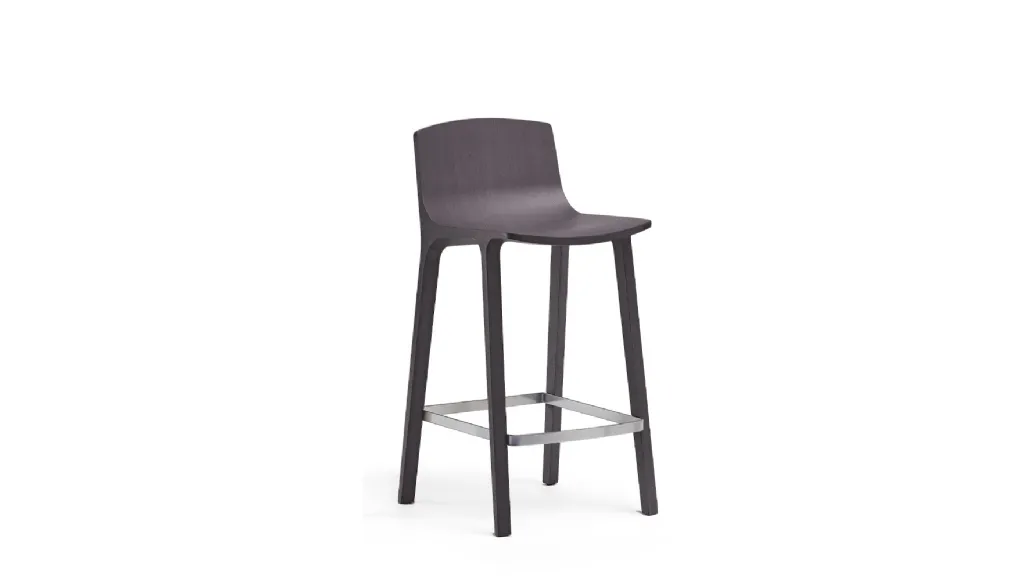 Stool Seame in Oak painted with steel footrest by Infiniti