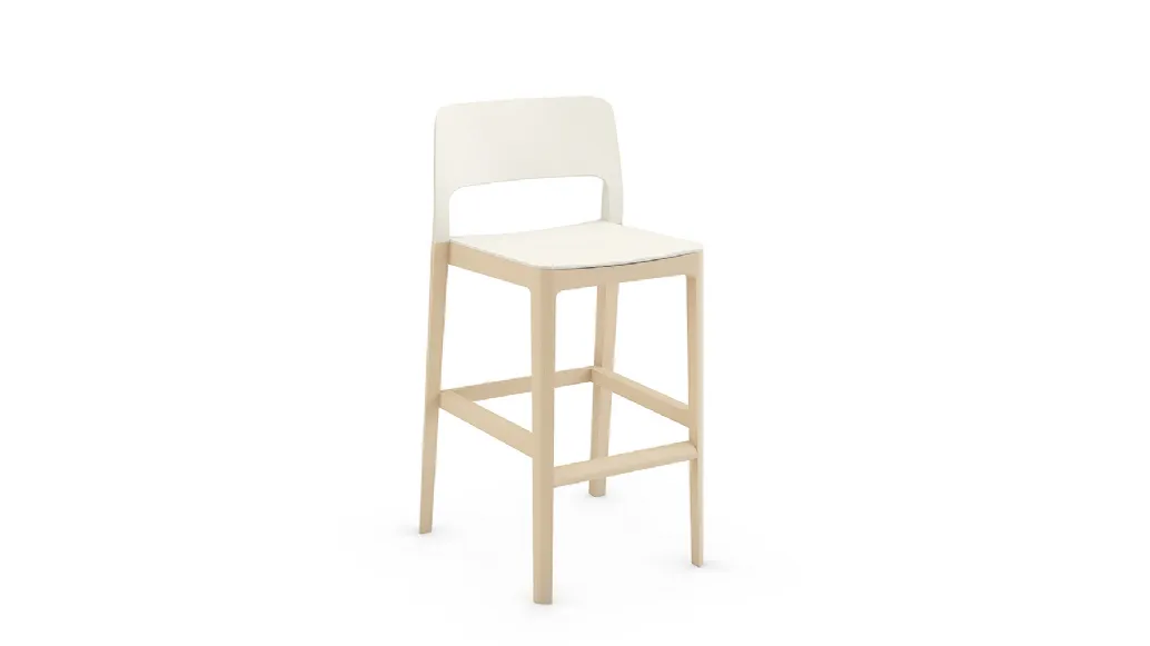 Settesusette Kitchen stool in polypropylene with a solid beech base by Infiniti
