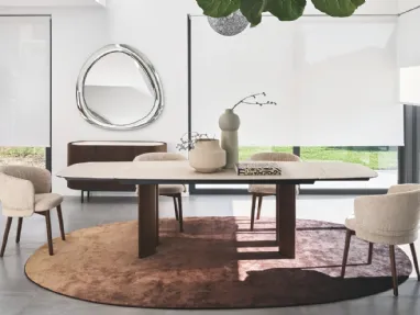 Vanilla padded chair by Calligaris.
